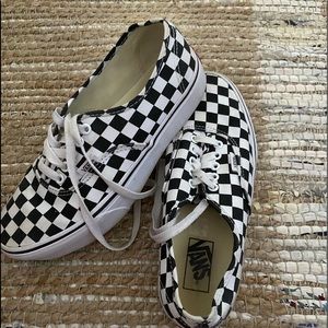 Vans platform shoes